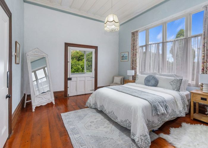  at 7 Horoeka Avenue, Mount Eden, Auckland City, Auckland