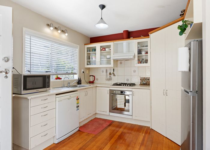  at 410 Riddell Road, Glendowie, Auckland