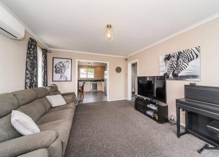  at 16 Battersea Place, Roslyn, Palmerston North, Manawatu / Whanganui