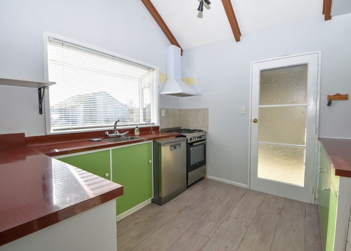 at 18 Raglan Street, Masterton, Masterton, Wellington