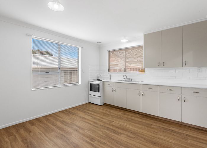  at 1/11 Farnborough Street, Aranui, Christchurch
