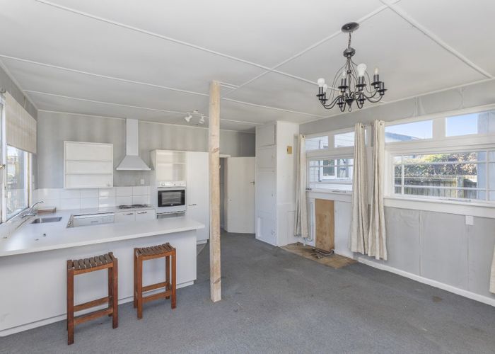  at 8 Bass Street, Woolston, Christchurch City, Canterbury
