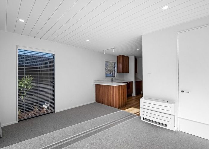  at 8D Champion Street, Edgeware, Christchurch City, Canterbury