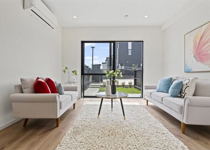  at 1/2 Whakatupu Road, Flat Bush, Manukau City, Auckland