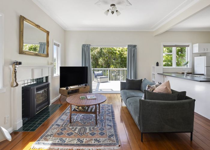  at 22 Ranui Crescent, Khandallah, Wellington