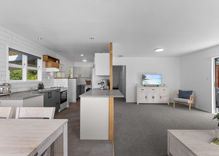  at 47 Welcome Bay Road, Welcome Bay, Tauranga, Bay Of Plenty