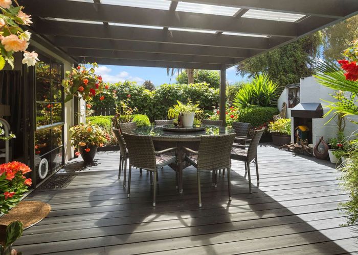  at 1 Stonebridge Park Drive, Holdens Bay, Rotorua