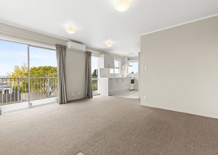  at 7 Felton Mathew Avenue, Saint Johns, Auckland