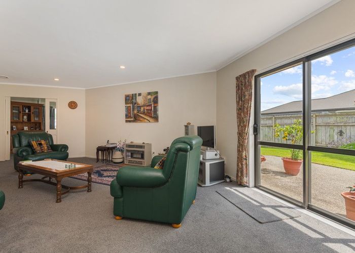  at 4 Azara Court, Milson, Palmerston North