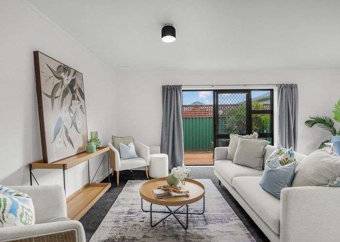  at 2/37 Bauchop Road, Waterloo, Lower Hutt