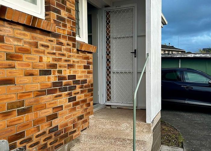  at 1/32 Dale Crescent, Pakuranga, Manukau City, Auckland