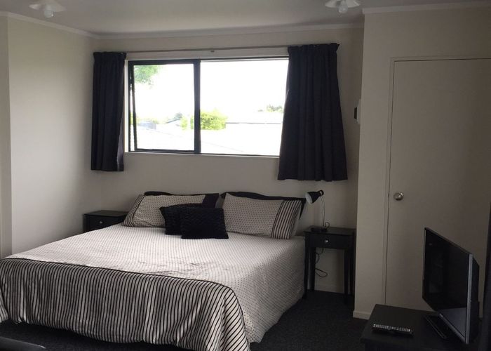  at 5/23 Jones Crescent, Melville, Hamilton, Waikato