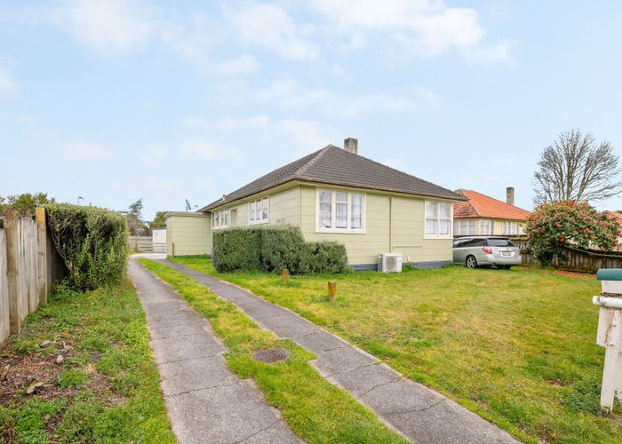  at 7 Ross Crescent, Fairfield, Hamilton, Waikato