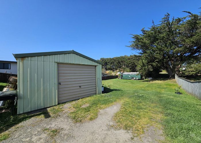  at 633 Waitarere Beach Road, Waitarere Beach, Levin