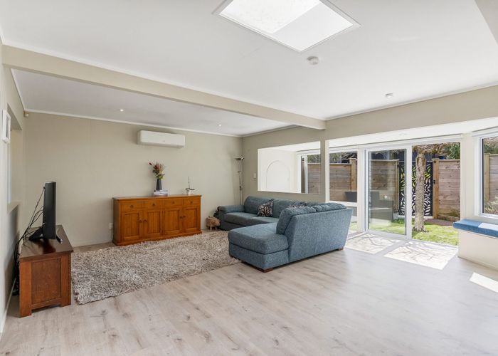  at 208 Glamorgan Drive, Torbay, North Shore City, Auckland