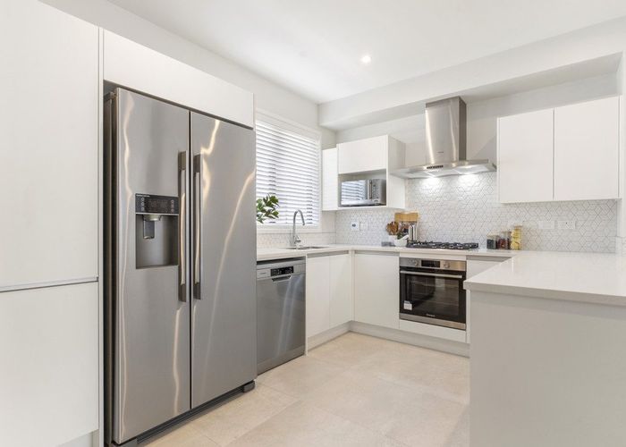  at 74 Manarini Road, Westgate, Waitakere City, Auckland