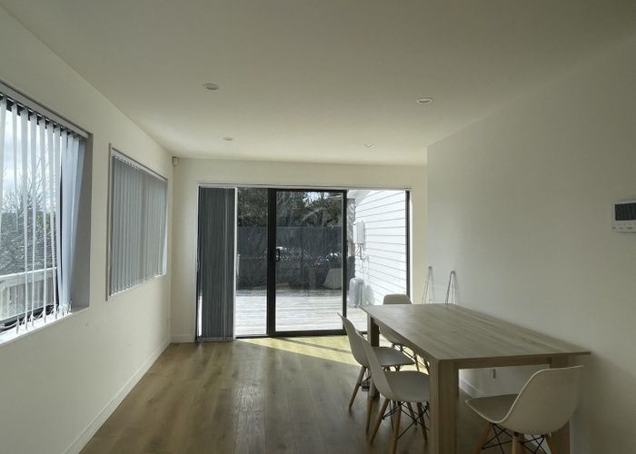  at 59A Cedar Heights Avenue, Massey, Waitakere City, Auckland