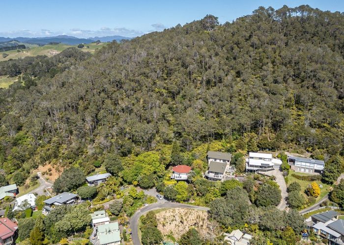  at 8 Patricia Place, Hahei, Thames-Coromandel, Waikato