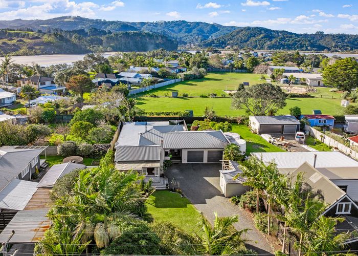  at 5 Riverside Drive, Point Wells, Rodney, Auckland