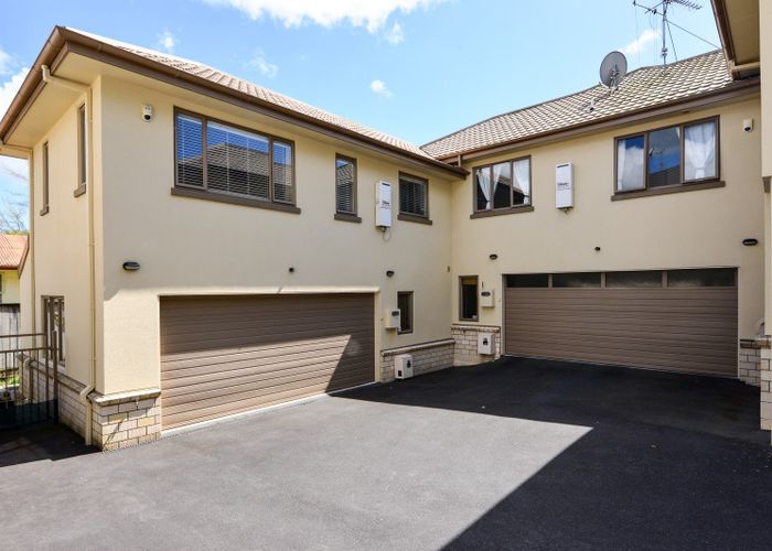  at 1211B Victoria Street, Whitiora, Hamilton