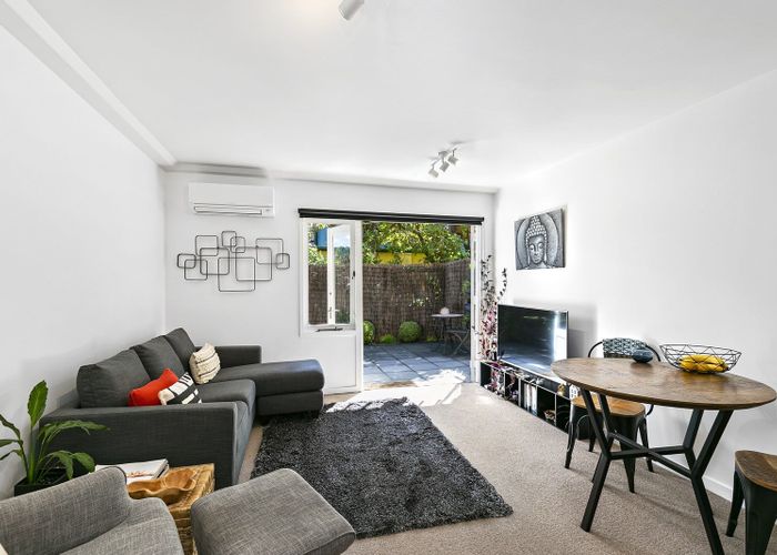  at 52/46 Hiropi Street, Newtown, Wellington