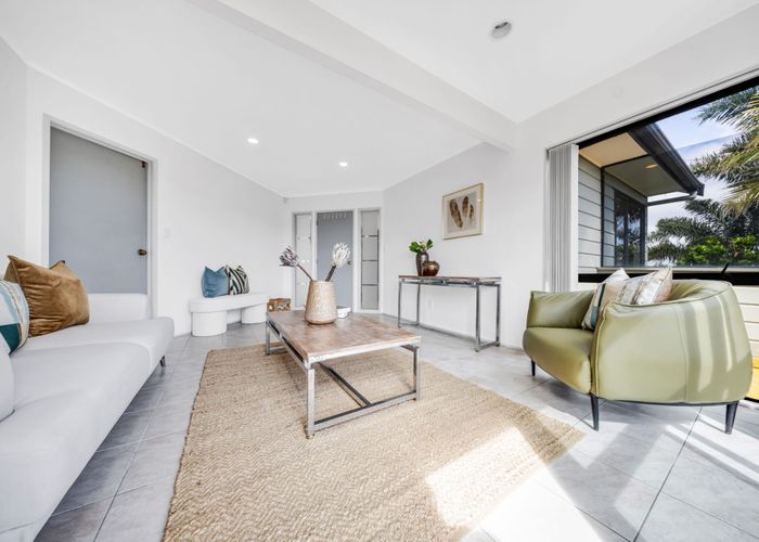 at 3/19 Devon Road, Bucklands Beach, Auckland