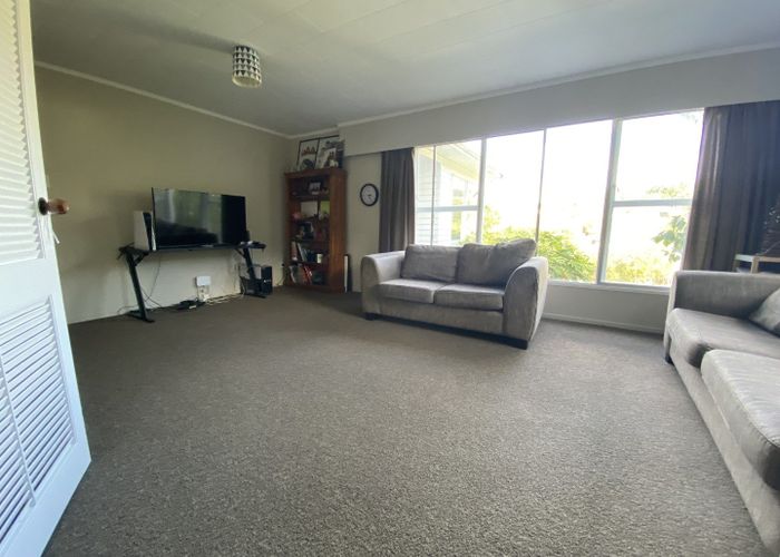  at 4 Julia Place, Tawa, Wellington, Wellington
