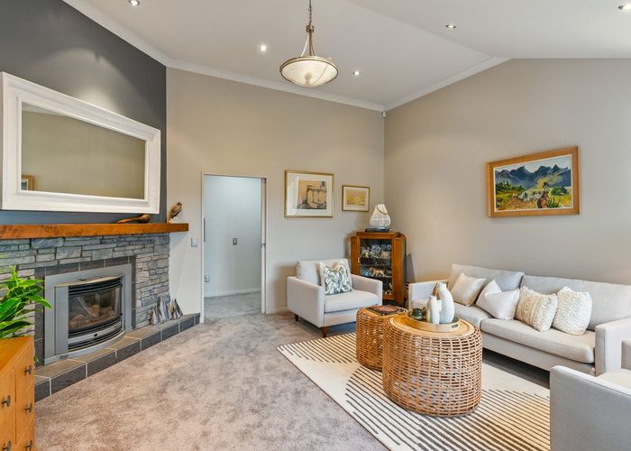  at 5 Cadastral Court, Paraparaumu, Paraparaumu