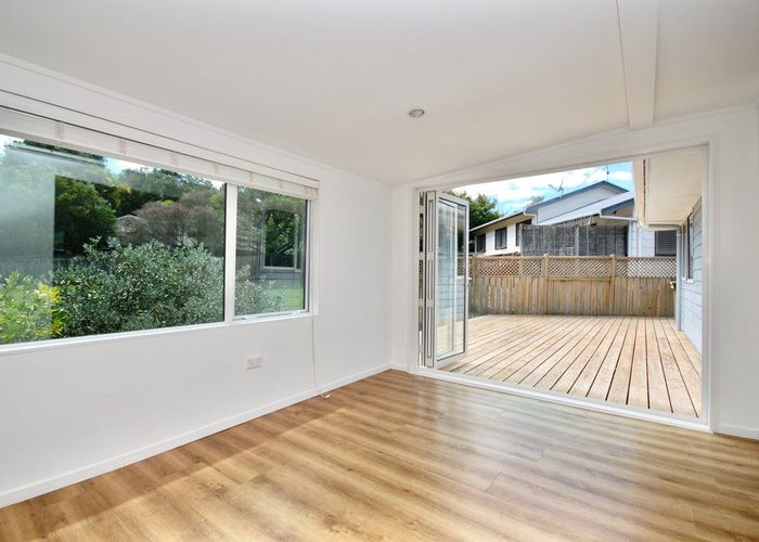  at 2/130 Spinella Drive, Bayview, North Shore City, Auckland