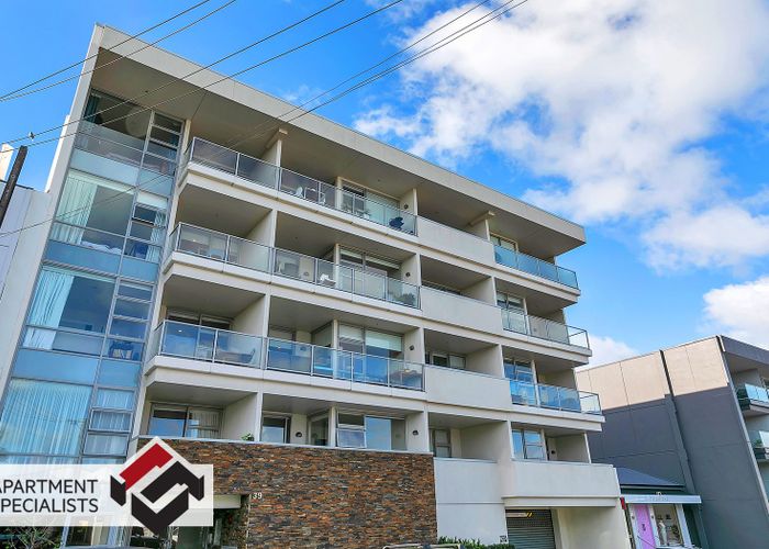  at 39 Mackelvie Street, Grey Lynn, Auckland City, Auckland