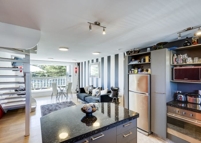  at 249 Marine Parade, Napier South, Napier