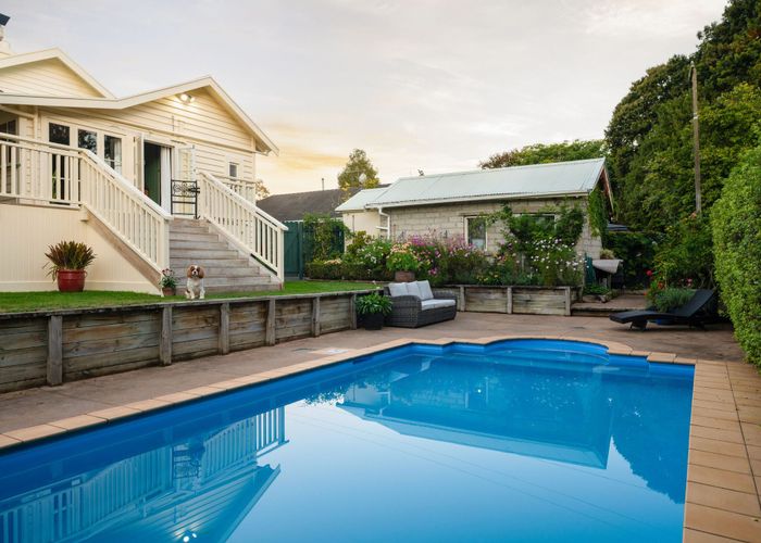  at 247 River Road, Claudelands, Hamilton