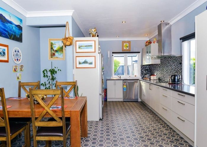  at 1012 Heretaunga Street East, Parkvale, Hastings, Hawke's Bay