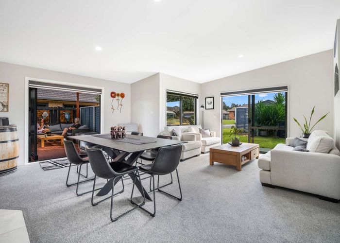 at 4 Carroll Place, Owhata, Rotorua
