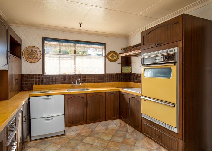  at 1 Coulson Place, Alexandra, Alexandra