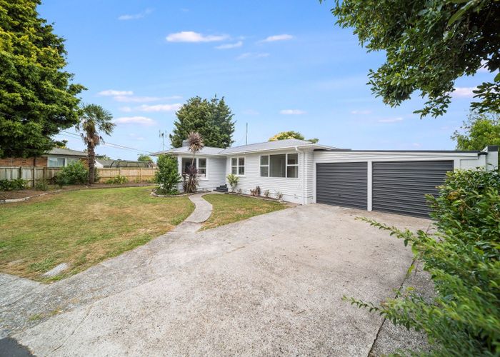  at 16 Thornton Place, Melville, Hamilton, Waikato