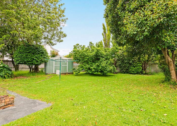  at 110 Mcleod Road, Te Atatu South, Auckland
