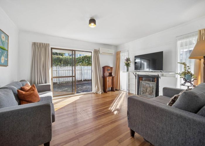  at 63 Roberts Road, Te Atatu South, Waitakere City, Auckland