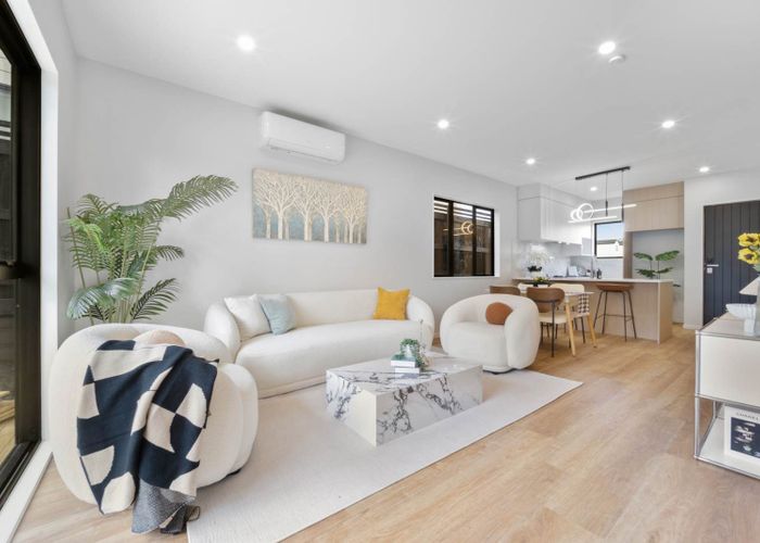  at 47 Whiteywood Street, Westgate, Waitakere City, Auckland