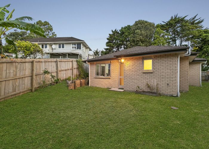  at 13 Thomas Rea Place, Te Atatu South, Waitakere City, Auckland