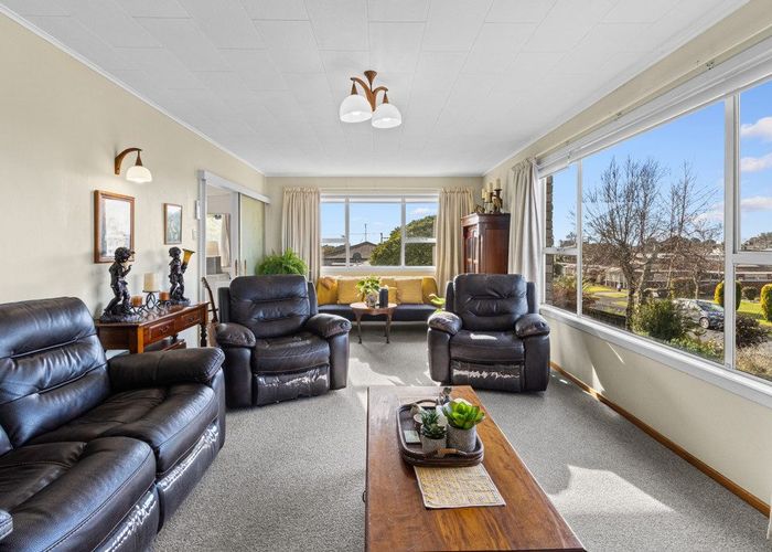  at 6 Julian Place, Westown, New Plymouth, Taranaki