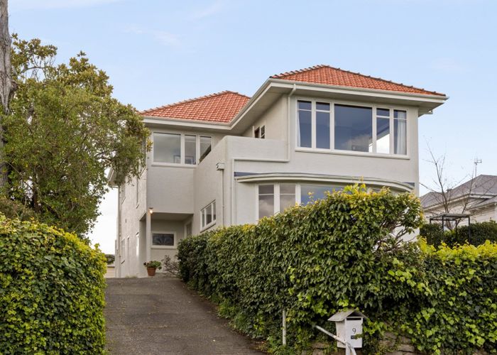  at 9 Cobden Road, Bluff Hill, Napier