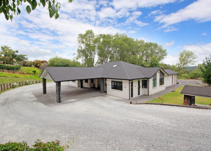  at 12 Judge Richardson Drive, Papakura, Papakura, Auckland