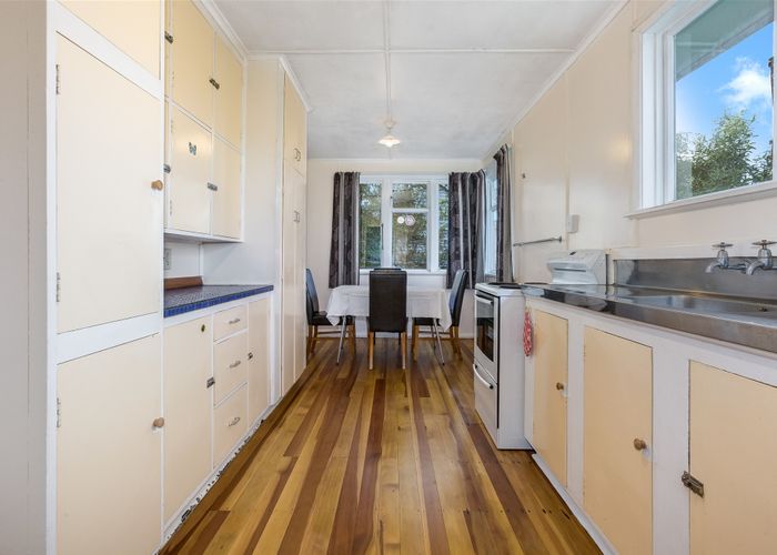  at 13 King Crescent, Ranui, Porirua