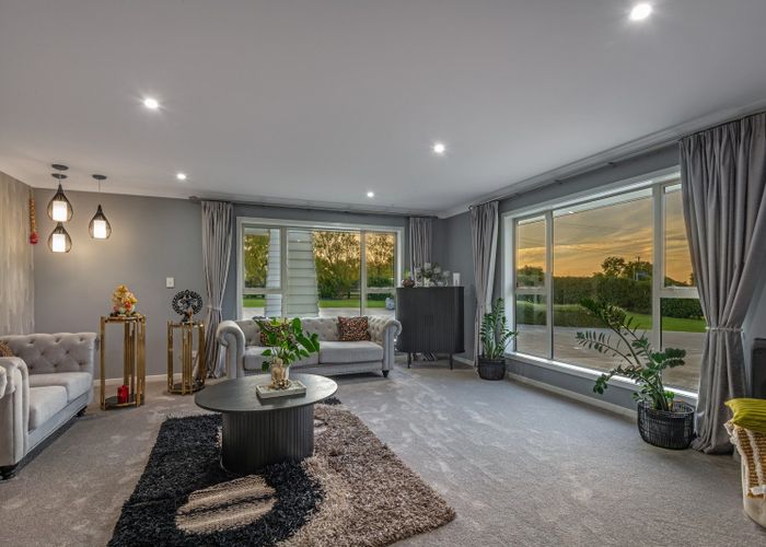  at 2 Tutakarae Road, Kelvin Grove, Palmerston North, Manawatu / Whanganui