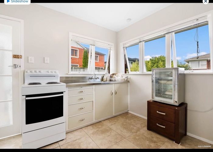  at 3/10 Hororata Road, Hauraki, North Shore City, Auckland