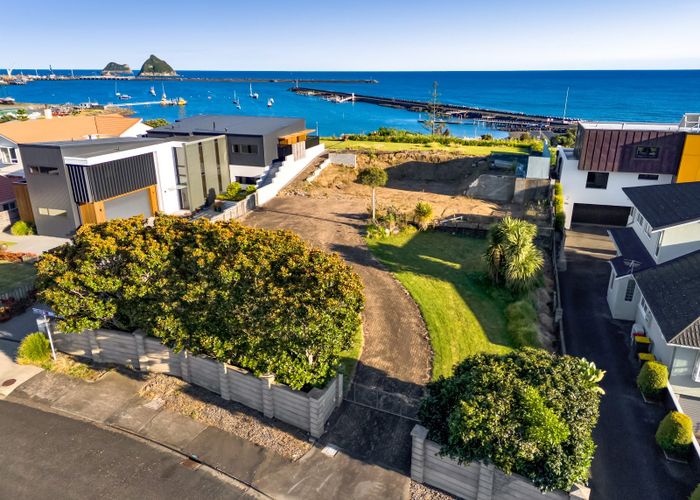  at 38 Birdwood Avenue, Moturoa, New Plymouth, Taranaki