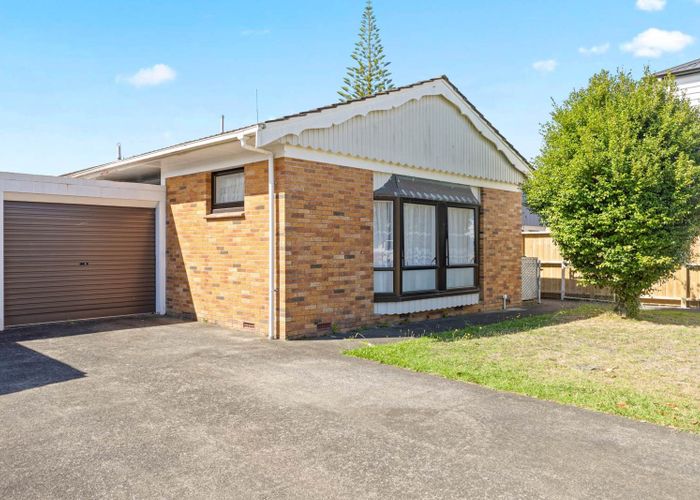  at 1 / 5 Norfolk Place, Papatoetoe, Manukau City, Auckland