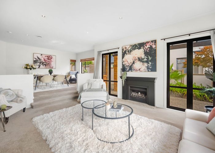  at 7 Kingsgate Place, Dannemora, Auckland