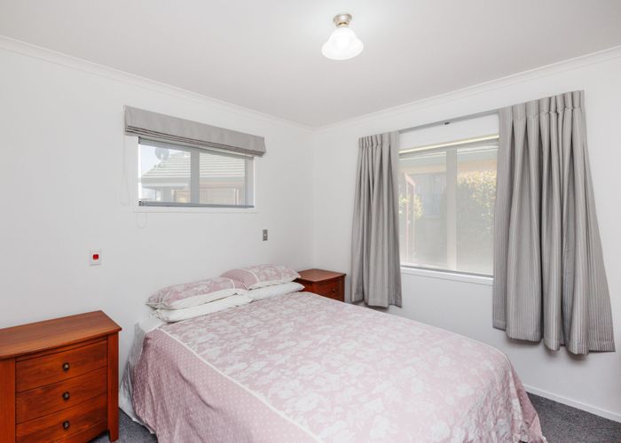  at 3 Foxtail Fern, Kelvin Grove, Palmerston North